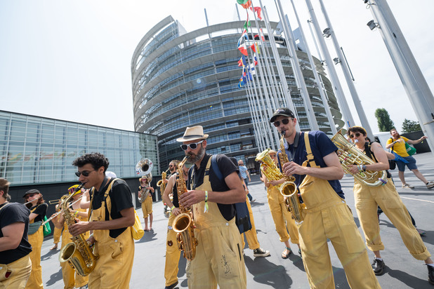 EYE2025 fanfare performance 